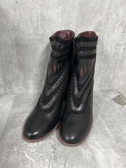 Item thumbnail for item 0f99abfd-7638-41f3-bbdf-6eccabbee592