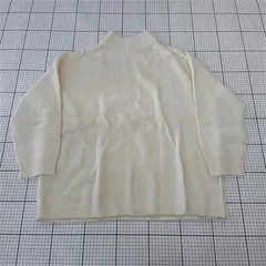 ◇ ⊇ 未使用 ジーユー GU パフィータッチオーバーサイズハイネックセーター 長袖 オフホワイト L レディース E  【1510290002640】