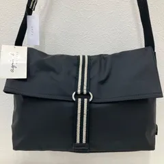 6873　agnes b. VOYAGE　アニエスベーボヤージュ ショルダーバッグ　斜めがけ　紐調節可能　 ブラック系　黒　白　ナイロン　レディース
