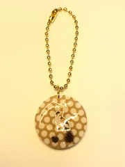 ハンドメイド　手作り　手づくり　てづくり　レジン　キーホルダー　ボールチェーン　三毛猫　水玉模様