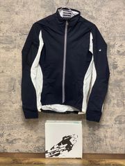 美品☆ASSOS アソス サイクルジャージ ハブジャケット L 黒 緑 - メルカリ