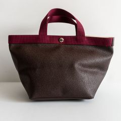 Item thumbnail for item 062e28b8-2ce9-495a-ac1e-3f7cd8439a10