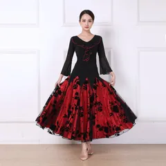 社交ダンス練習着2点セット★スカート&トップスセットアップが魅力的な一着