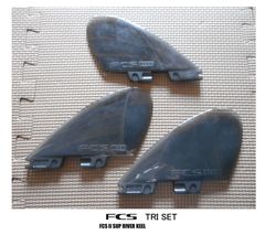 FCS G-CRV サーフボードフィン 3枚セット ケース付 - メルカリ