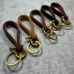 HIKOBUNN ハンドメイド 本革 キーホルダー 真鍮金具 ヴィンテージデザイン 車 バイク 家鍵 ベルトループ メンズ レディース シンプル