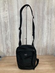 美品✨ 廃盤品 アークテリクス スリングブレード4 ショルダーバッグ