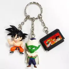 【中古】キーホルダー・マスコット(キャラクター) 孫悟空＆ピッコロ カセット型フィギュア付トリプルキーホルダー 「ドラゴンボールZ」