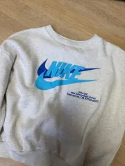 L NIKE スウェット キッズ