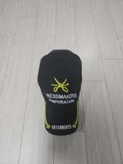 2025年最新】VETEMENTS メンズ キャップの人気アイテム - メルカリ