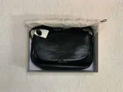 2025年最新】TOUT y estの人気アイテム - メルカリ