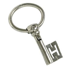 HERMES ヴィンテージHロゴキーリング チャーム エルメス | Mercari
