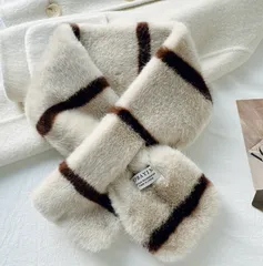 【カーキ】レディース マフラー ストール ボア あったか ふわもこ 防寒 スヌード 冬 可愛い あったか 首元 暖かい 柔らかい フェイクファー ストライプ柄