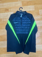 ナイキ トラックジャージ ダウン ハーフジップ