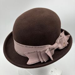 Item thumbnail for item ca6c2b36-2bf4-4fd6-9ae8-cbfa78f2a6f8