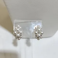 K18WGあこや真珠デザインピアス
