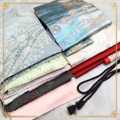 着物 まとめ売り セット 10点 リメイク 帯 帯締め 刺繍 留袖 ピンク 緑 青 水色 花柄 舞台 昭和レトロ リユース 古着 舞台衣装 小物 小道具 レトロファッション おしゃれ 着物 和装 和服 ハンドメイド 伝統手芸 セット販売 趣味 文化アイテム