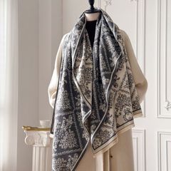 ☆Eaphi INDIA PATTERN SATIN SCARF☆ブラック - メルカリ
