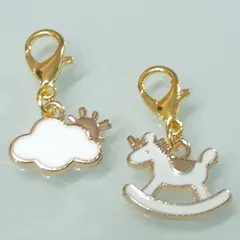 2026年最新】ファスナーチャームの人気アイテム - メルカリ