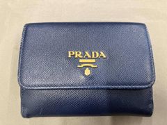 PRADA サフィアーノレザー 二つ折り財布 ブルー - メルカリ