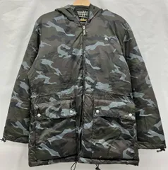 2025年最新】バーバリー 迷彩 ダウンの人気アイテム - メルカリ