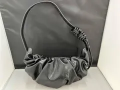 DIESEL/GRAB-D HOBO/ブラック/レザー風/ショルダーバッグ/ホーボーバッグ/ディーゼル/