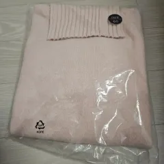 ピンク色 タートルネック ニット 66 サイズ 新品