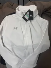 UNDER ARMOUR アンダーアーマー ウィンドブレーカー 新品 L