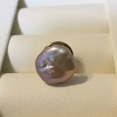 バロック真珠　淡水コイン型パール　ピンブローチ