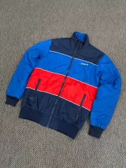 アディダス リバーシブル ジャケット