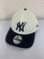 Item thumbnail for item f83bf2f1-3f86-4476-b482-103f7b0add4f