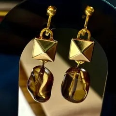 [3]【イヤリング】ヴィンテージゴールド × アンバーガラス イヤリング