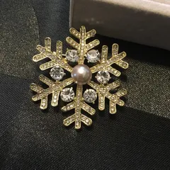 真珠　ブローチ　グレーパール　雪結晶　ペンダント可