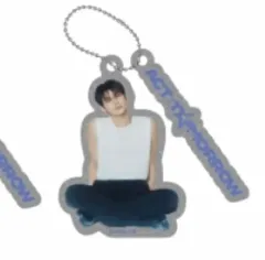TOMORROW X TOGETHER(TXT) ACT TOMORROW IN JAPAN カプセルトイ アクリルキーホルダー ヨンジュン(YEONJUN・チェヨンジュン)