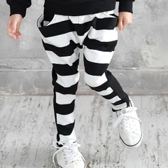 Bee【♪クーポン利用で20％OFF♪】テーパードパンツ◇太ボーダー◇韓国子供服 韓国子ども服 韓国こども服 キッズ 女の子 男の子 90 100 110 120 130 140 150