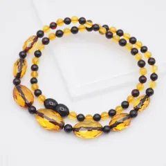 J862 琥珀 コハク アンバー ネックレス デザイン カット