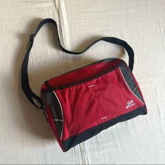 Item thumbnail for item 722f9205-498f-4d65-83bf-579f6e075355