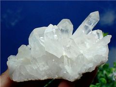 ◇超強いパワーヒマラヤ産天然水晶クラスターYT6B6/63B10B - メルカリ