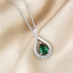 205N【曲線美×ドロップ】エメラルドネックレス S925 プラチナコート 高級感 上品 大人可愛い ギフト 記念日 クリスマス 贈り物 緑石