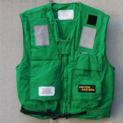 米海軍ライフブリザーバーベストグリーン色1,996年官給品Lサイズ希少品