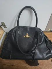 VIVIENNE WESTWOOD ブラック ハンドルバッグ