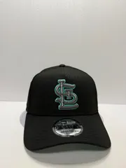 Newera セントルイスカージナルス ブッシュスタジアム 9forty A-FRAME スナップバックキャップ ブラックカラー