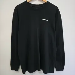 L patagonia ロングスリーブ ブラック