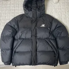 ニューバランス エア ダウン ジャケット Lサイズ