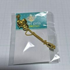 パリ オペラ座ガルニエのショップで購入。 ピンバッジ 公式品。 - メルカリ