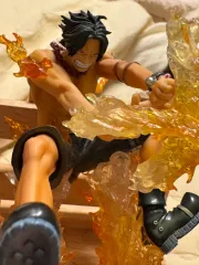 ONE PIECE アーツZERO エース 십자화 スペシャル COLOR フィギュア