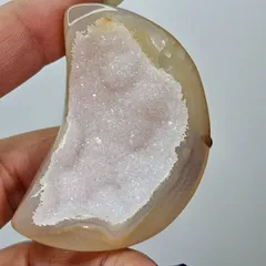 キラッキラ✨雪の結晶✨瑪瑙✨ジオード✨卵✨カービング✨