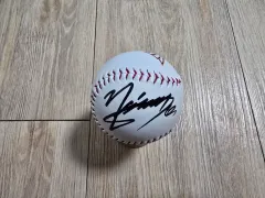 Hanwhae Eagles(ハンファ・イーグルス) ジョンウ(JUNG WOO) サイン入りボール