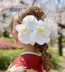 再再販●成人式髪飾り●前撮り 白無垢●和装用ホワイト花飾りヘアピン