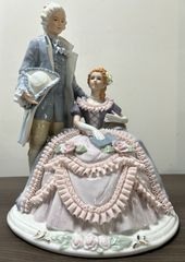 リヤドロ LLADRÓ No.5587「パステル・デ・ボダ」新郎新婦 結婚式