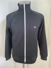 FRED PERRY　フレッドペリー　トラックジャケット　ジャージ　ブラック　ロゴ　ジャケット　（ME70-3026）のサムネイル